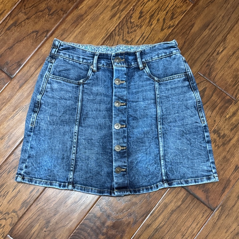 Aerie denim button down skirt